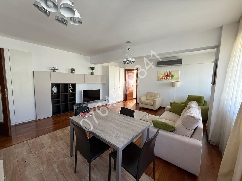 Pajura, Monte Carlo Palace, Baiculesti, 1 km Casa Presei Libere, parcare.